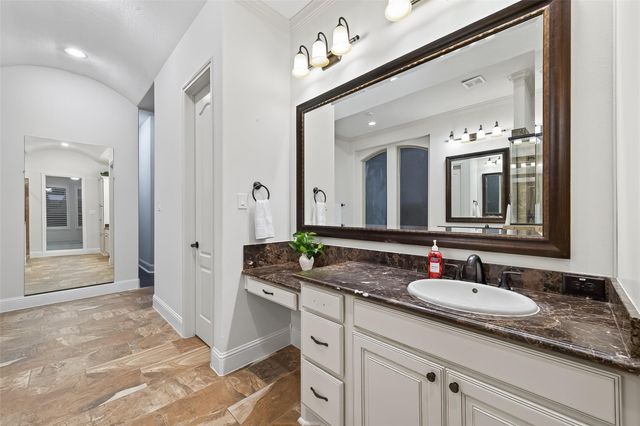 5815 Mustang Ridge Lane, Fulshear, TX 77441