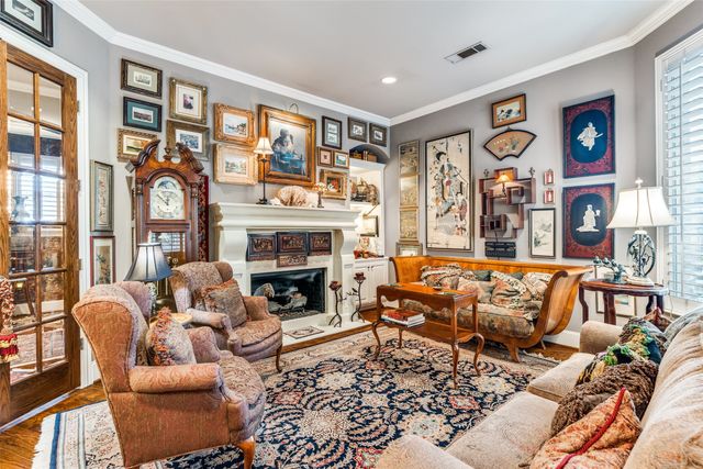 7303 Hill Forest Drive, Dallas, TX 75220