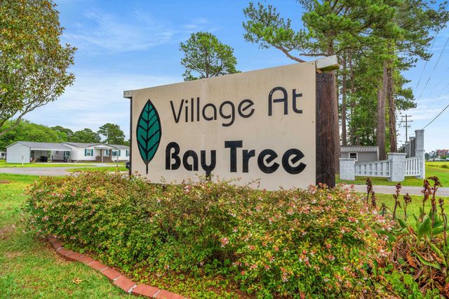 120 Queens Rd., Little River, SC 29566