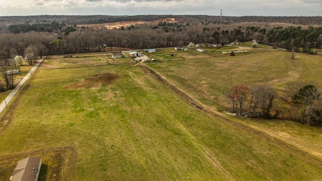 14301 Mann Lane, Alexander, AR 72002