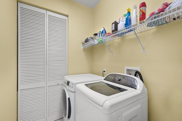 616 NW Whitfield Way, Port St. Lucie, Port St Lucie, FL 34986