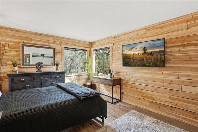 465 Wabash Lane, Sugarloaf, CA 92386