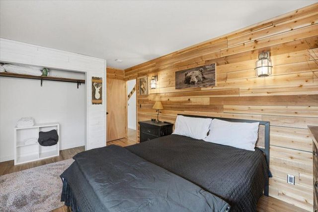 465 Wabash Lane, Sugarloaf, CA 92386