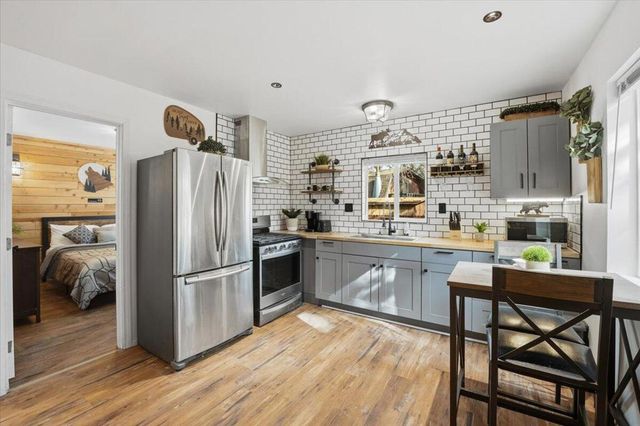 465 Wabash Lane, Sugarloaf, CA 92386