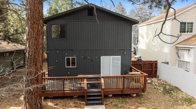 465 Wabash Lane, Sugarloaf, CA 92386