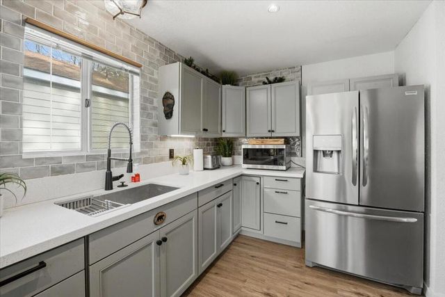 465 Wabash Lane, Sugarloaf, CA 92386