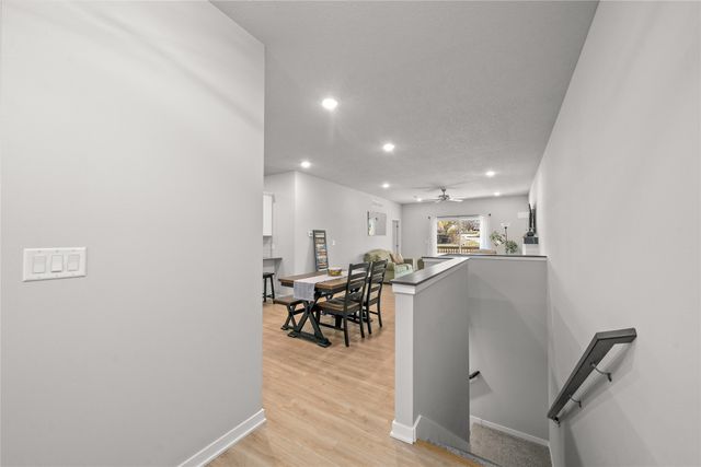 54 Keeneland Court, Pleasant Hill, IA 50327