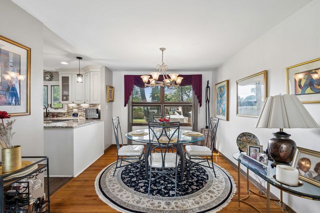 541 E 166th Place, South Holland, IL 60473