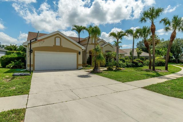 1070 Sweet Briar Place, Wellington, FL 33414