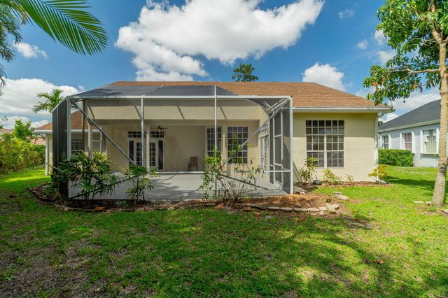 1070 Sweet Briar Place, Wellington, FL 33414