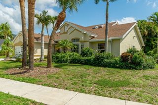1070 Sweet Briar Place, Wellington, FL 33414