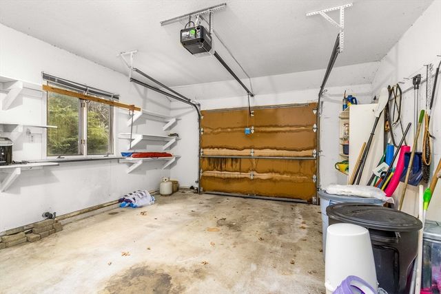 303 Turtleback Rd, Barnstable, MA 02648