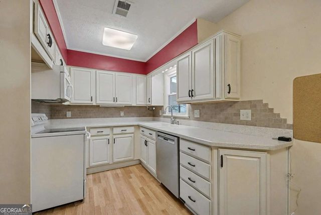 3493 Ridgecrest Drive, Powder Springs, GA 30127