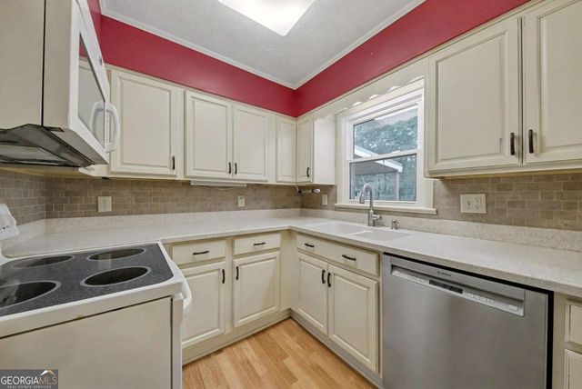 3493 Ridgecrest Drive, Powder Springs, GA 30127