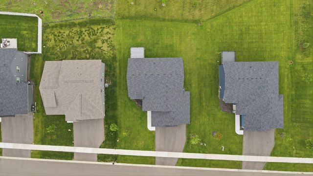 17750 Empire Trail, Lakeville, MN 55044