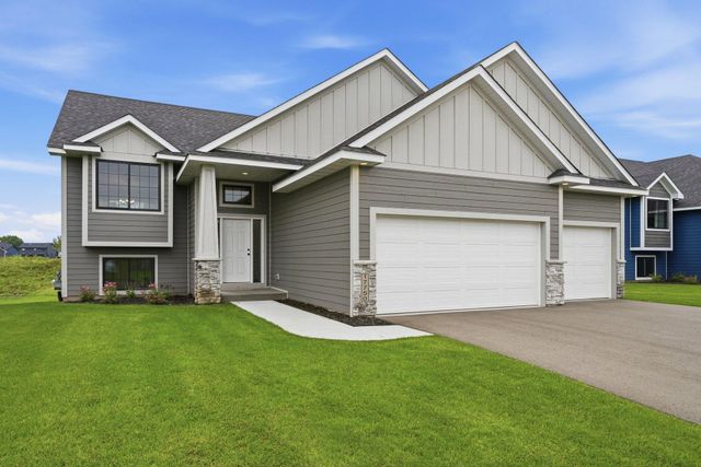 17750 Empire Trail, Lakeville, MN 55044