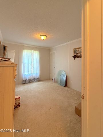 1035 W Bay Street, Belhaven, NC 27810