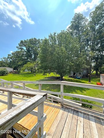 1035 W Bay Street, Belhaven, NC 27810