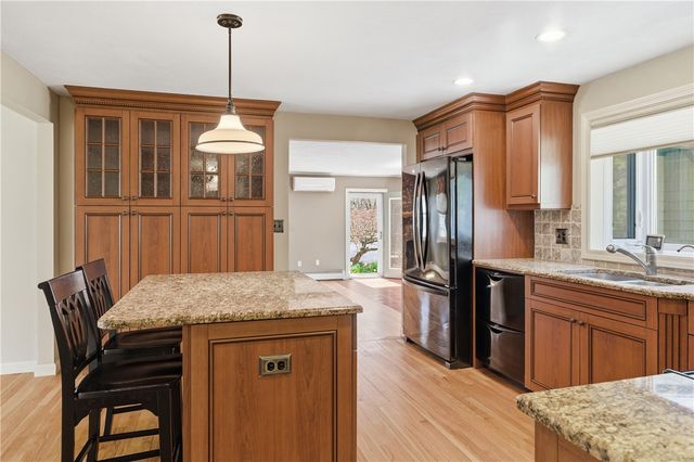 1 Thomas Drive, Cumberland, RI 02864