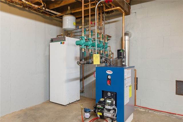 1 Thomas Drive, Cumberland, RI 02864