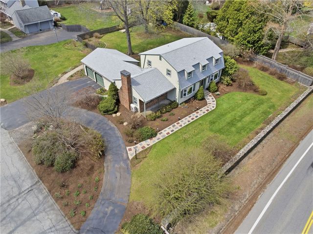 1 Thomas Drive, Cumberland, RI 02864