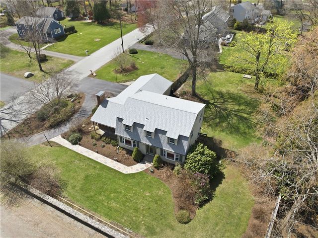 1 Thomas Drive, Cumberland, RI 02864