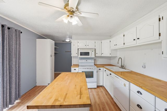514 Ellerdale Road, Chesterfield, IN 46017