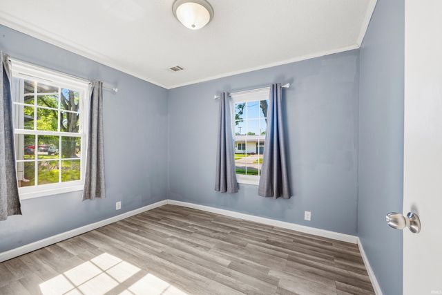 514 Ellerdale Road, Chesterfield, IN 46017