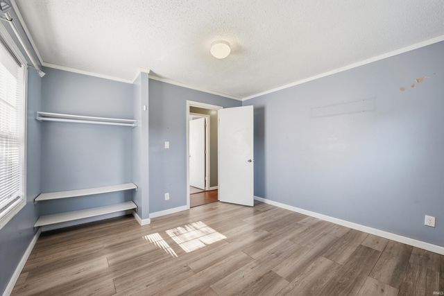 514 Ellerdale Road, Chesterfield, IN 46017