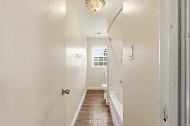 514 Ellerdale Road, Chesterfield, IN 46017