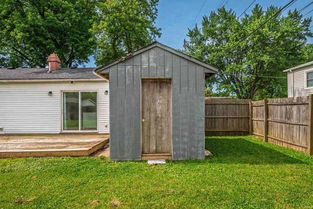 514 Ellerdale Road, Chesterfield, IN 46017