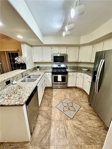 7950 West Flamingo Road 2021, Las Vegas, NV 89147