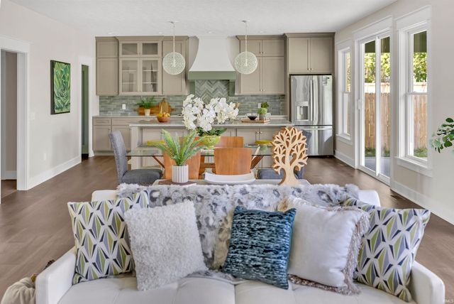 4534 N Triple Crown Drive, Bloomington, IN 47404