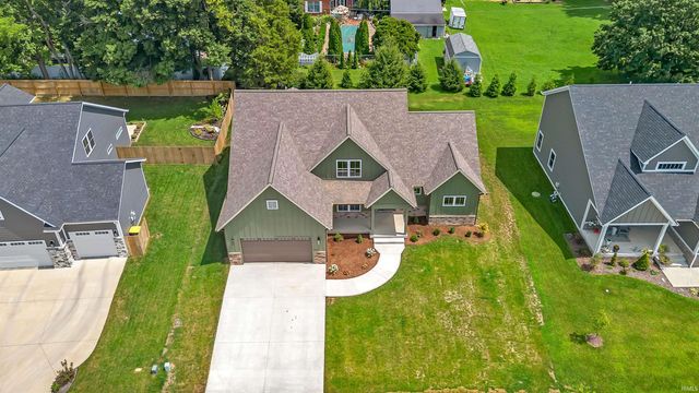 4534 N Triple Crown Drive, Bloomington, IN 47404