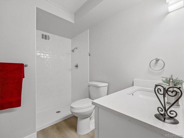 635 S Alton Way 4B, Denver, CO 80247