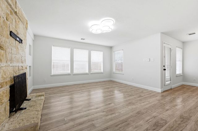 2847 Banff Mountain Trail, Houston, TX 77038