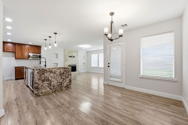 2847 Banff Mountain Trail, Houston, TX 77038