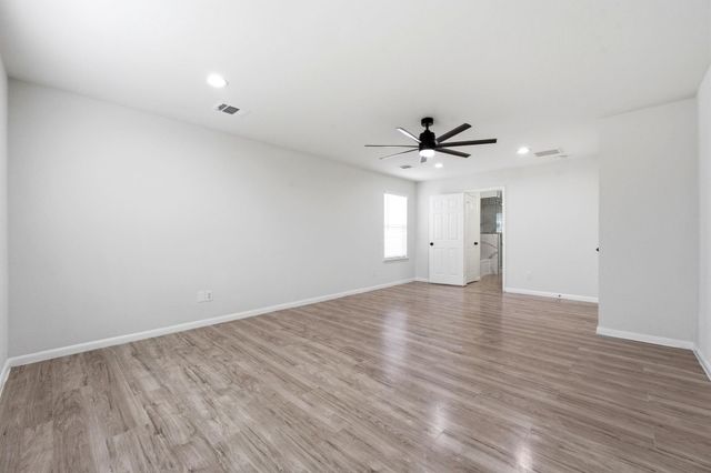 2847 Banff Mountain Trail, Houston, TX 77038