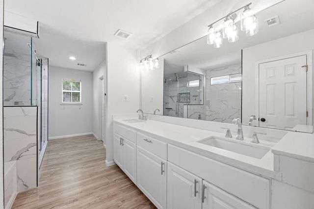 2847 Banff Mountain Trail, Houston, TX 77038