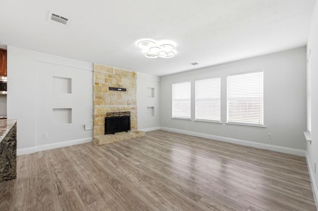 2847 Banff Mountain Trail, Houston, TX 77038