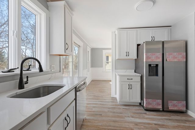 100 Bouve Ave, Brockton, MA 02301