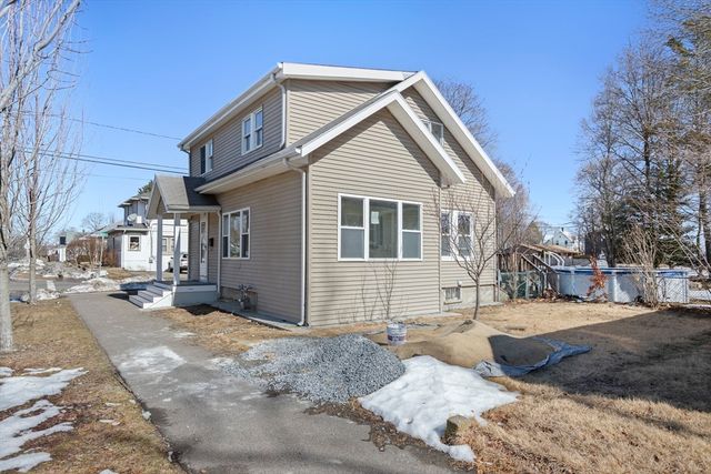 100 Bouve Ave, Brockton, MA 02301