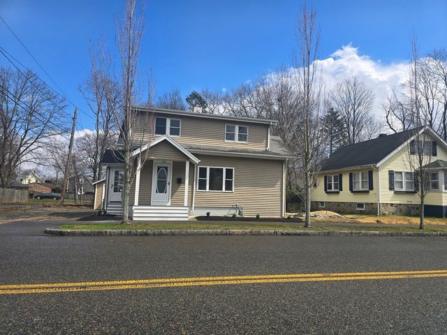 100 Bouve Ave, Brockton, MA 02301