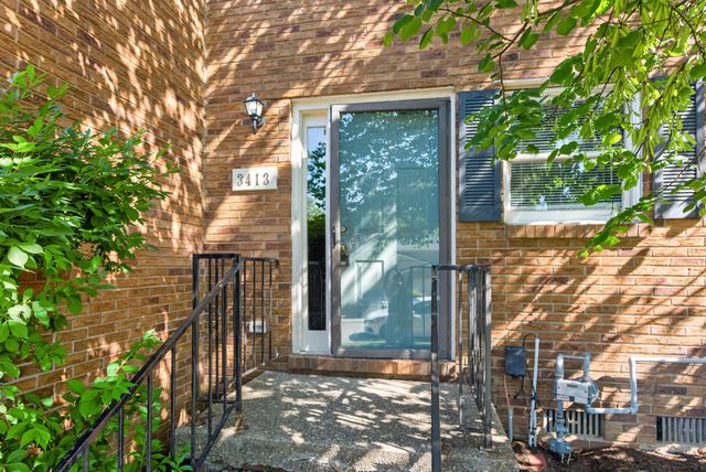 3413 Springlake Drive, Lexington, KY 40517