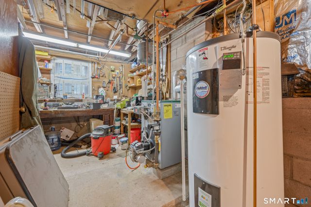 55 Forest Street, Hamden, CT 06518