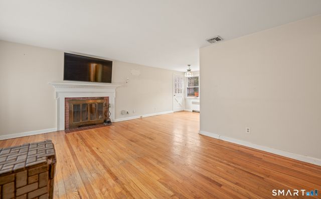 55 Forest Street, Hamden, CT 06518