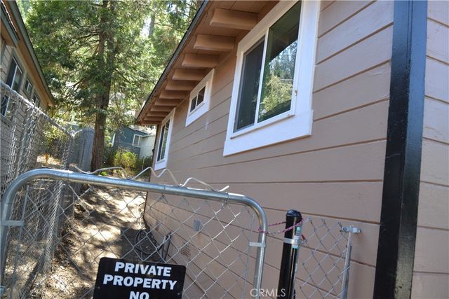 23747 PIONEER CAMP Road, Crestline, CA 92325