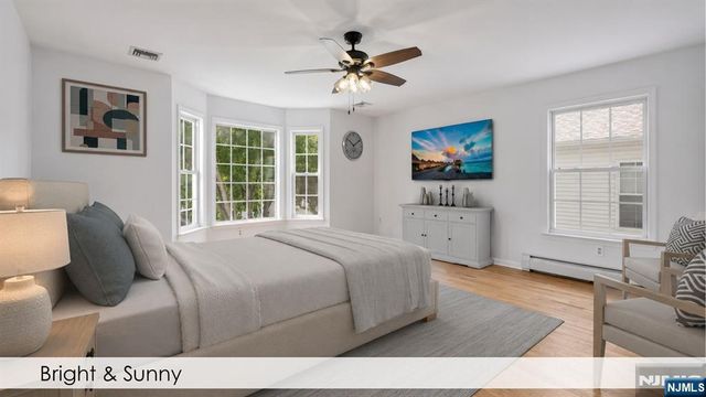 758 Manchester Way, Paramus, NJ 07652