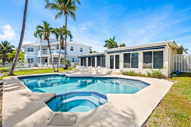 2548 SE 12th St, Pompano Beach, FL 33062