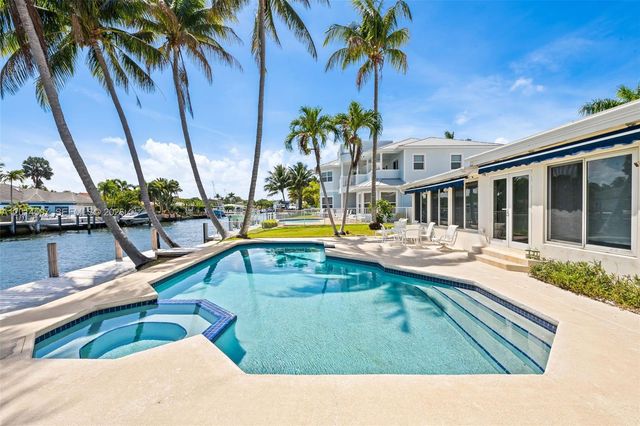 2548 SE 12th St, Pompano Beach, FL 33062